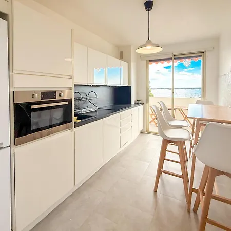 Vue - Pointe Croisette - 1 Spacieuse Lägenhet